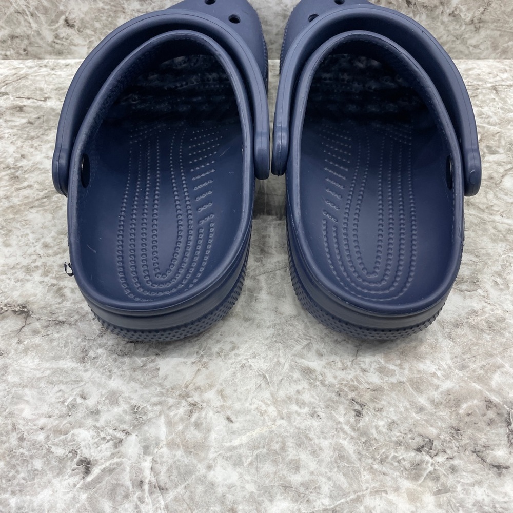 CROCS Classic Clog in Navy - Picture 4 of 6